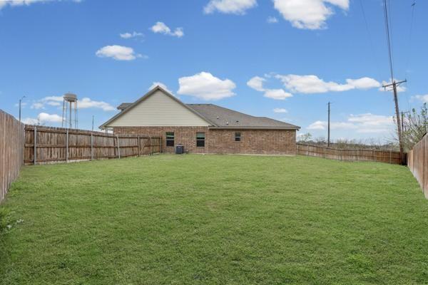 111 Stockton Family Ct - Photo 3 of 20