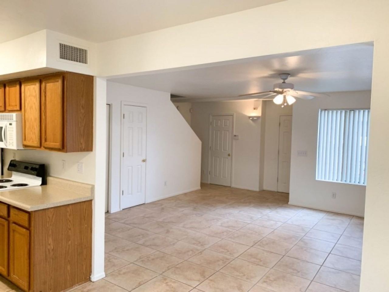 Casitas On Broadway - Photo 3 of 14
