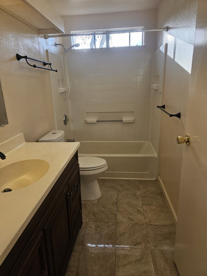 95-1045 Kaapeha St #1 - Photo 7 of 16