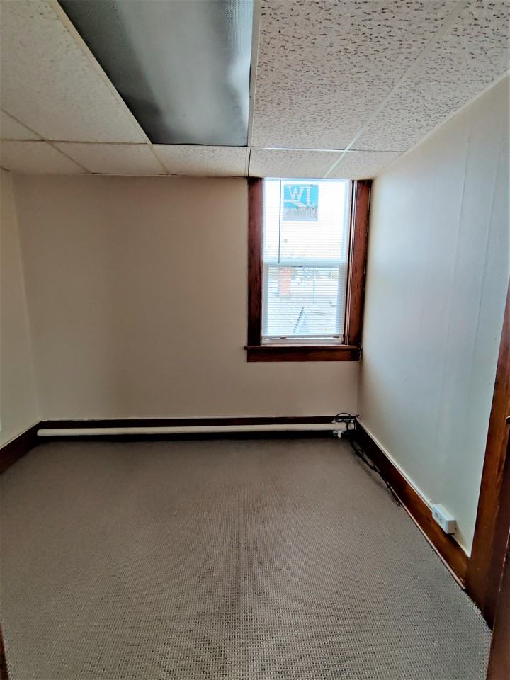 10 N Main St Apt 2f #2 - Photo 4 of 8