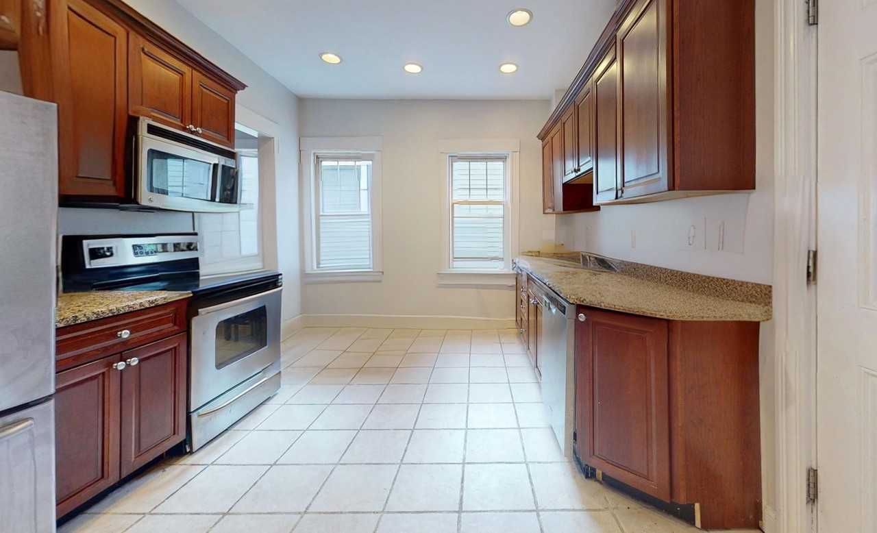 34 Saranac St #2 - Photo 2 of 19