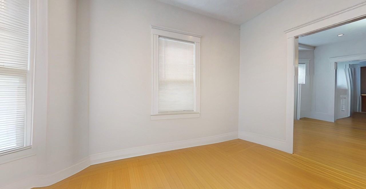 34 Saranac St #2 - Photo 7 of 19