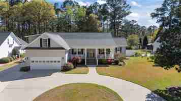 featured image of 106 Antler Ln #1