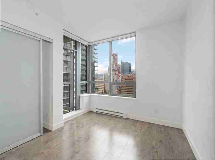 1308 Hornby St - Photo 6 of 15