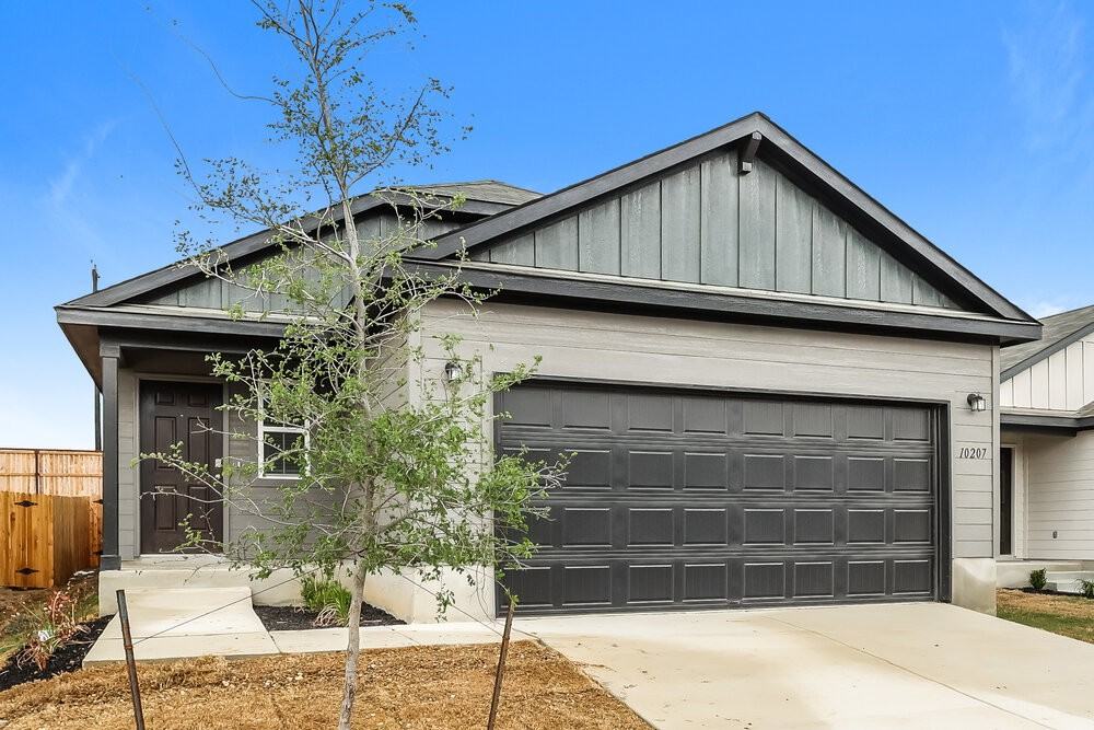 10207 Monte Carmel Pl - Photo 3 of 16