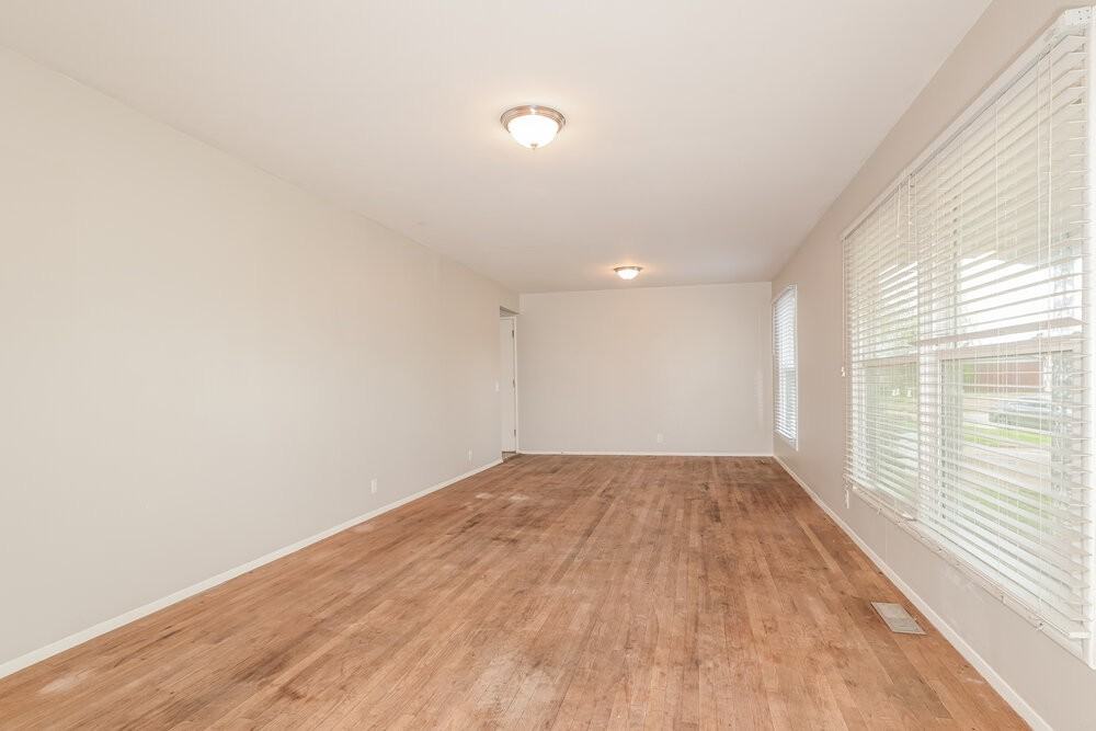 13 Cricket Ct - Photo 5 of 17