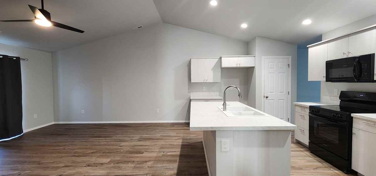 409 Hildago Way #1 - Photo 6 of 21