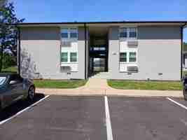 featured image of 405 Oak St