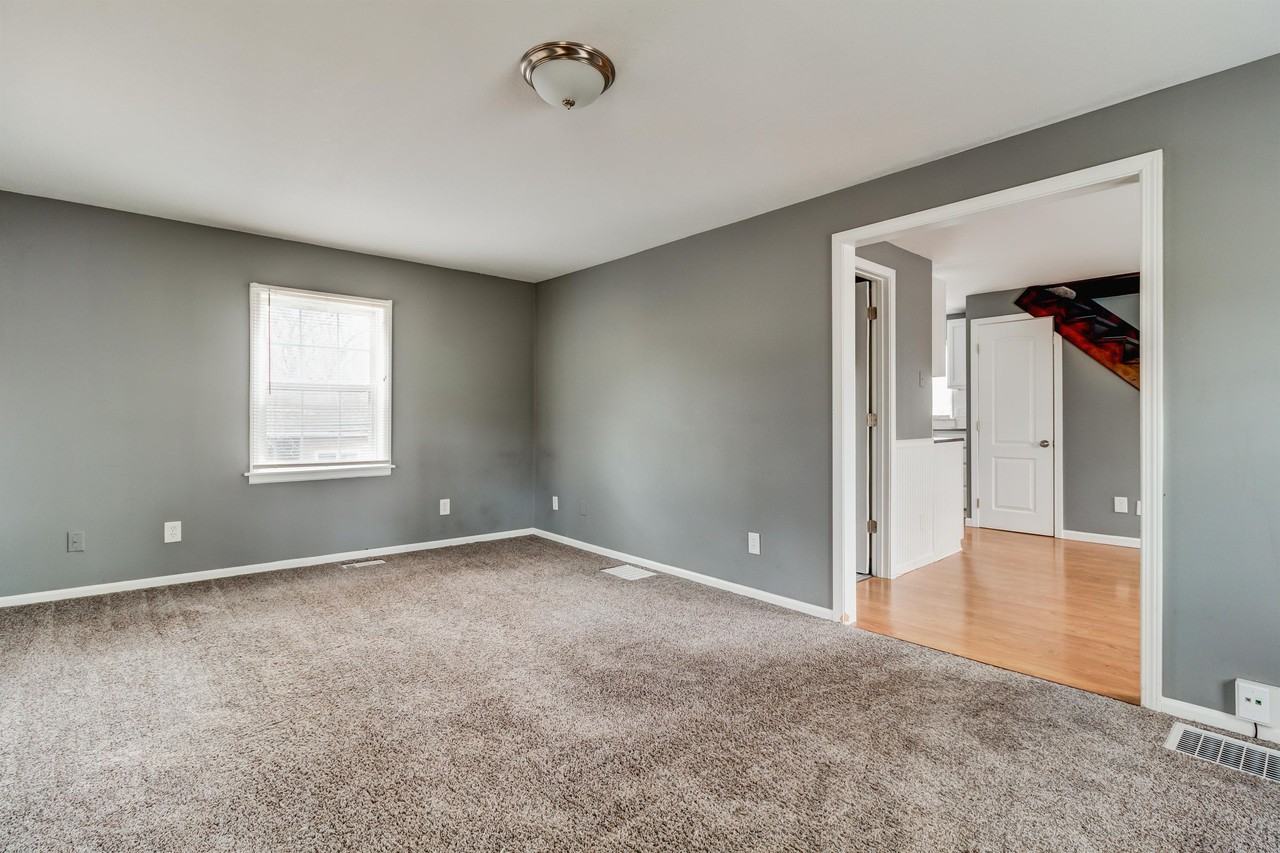 1112 Quincy St #1 - Photo 2 of 10