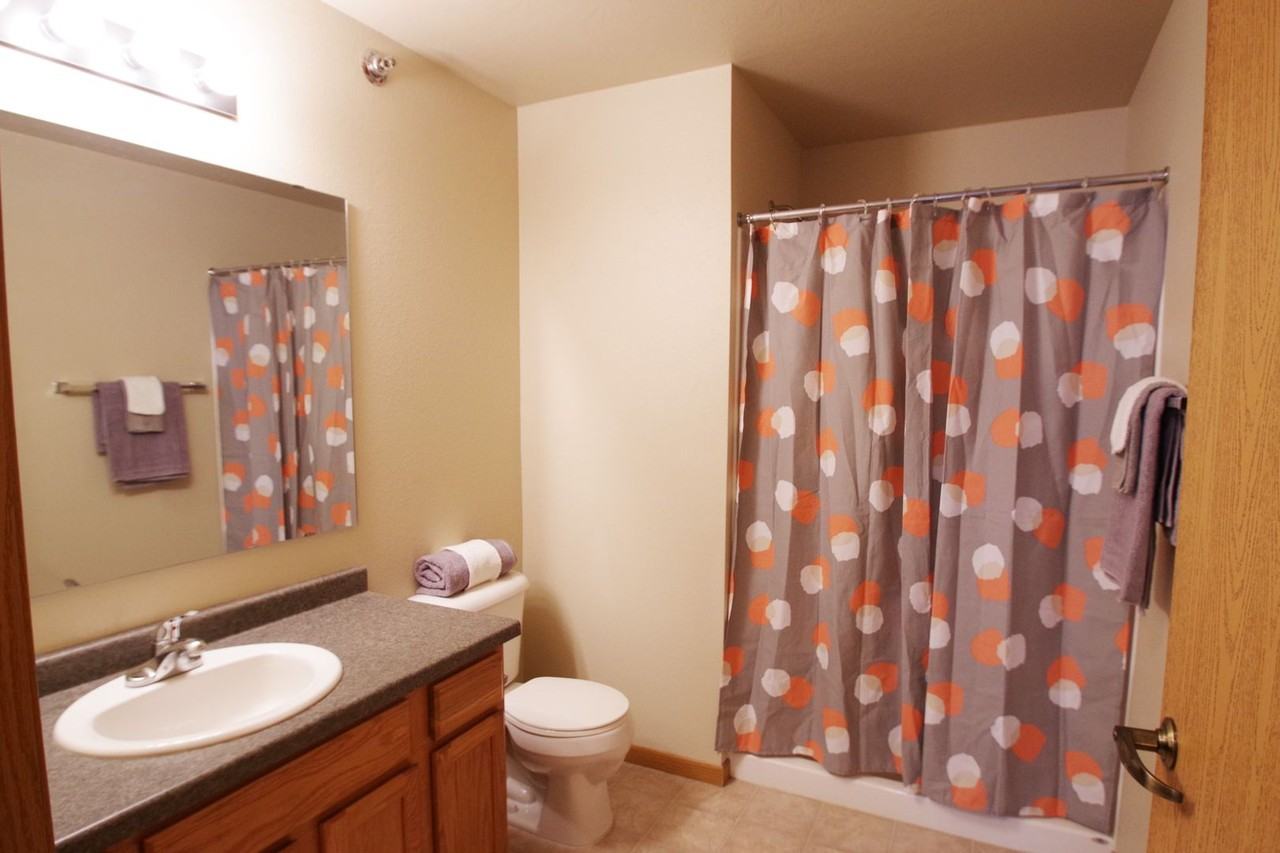 Belcastle Apartments - Photo 7 of 34