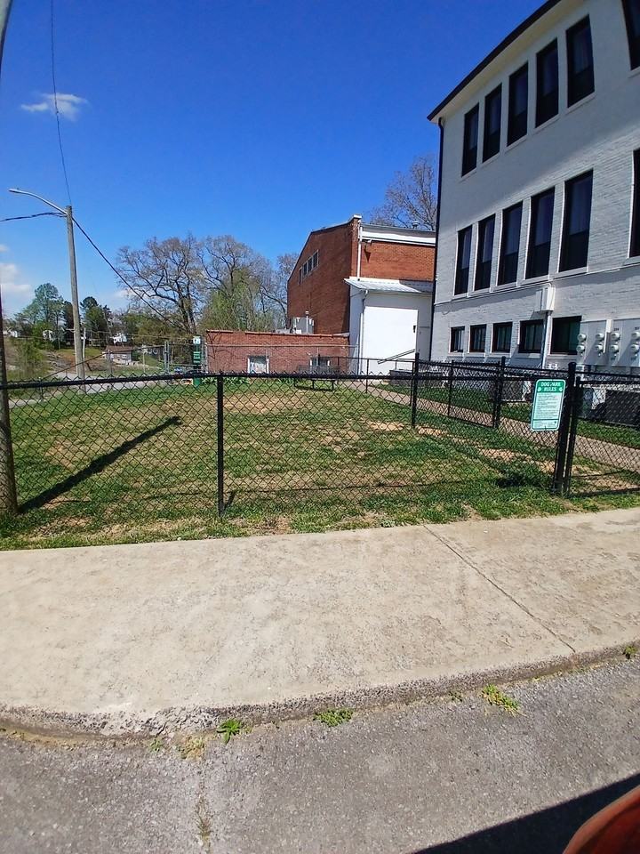 Roosevelt School Apartments - Photo 5 of 21