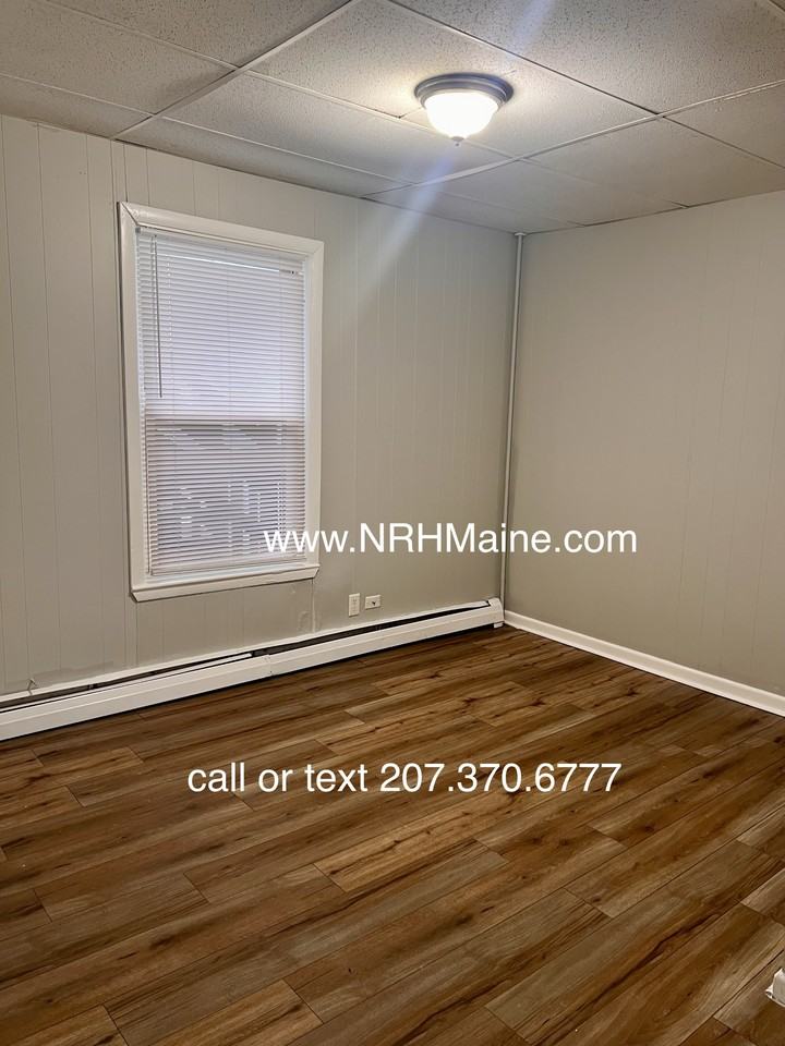 156 Holland St #5 - Photo 3 of 4