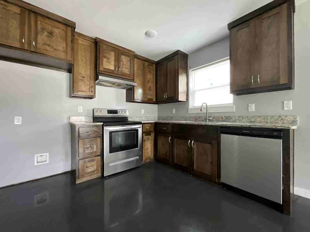 115 Isabella St #1 - Photo 4 of 19