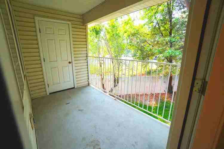 6589 W Lucky Ln #202 - Photo 4 of 39