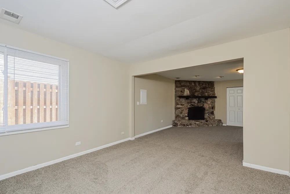 880 Edenwood Drive - Photo 5 of 9