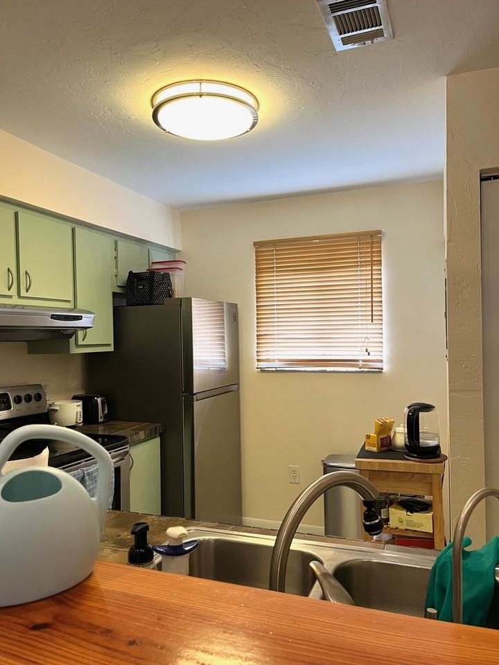 2206 Sw 39th Dr - Photo 5 of 33