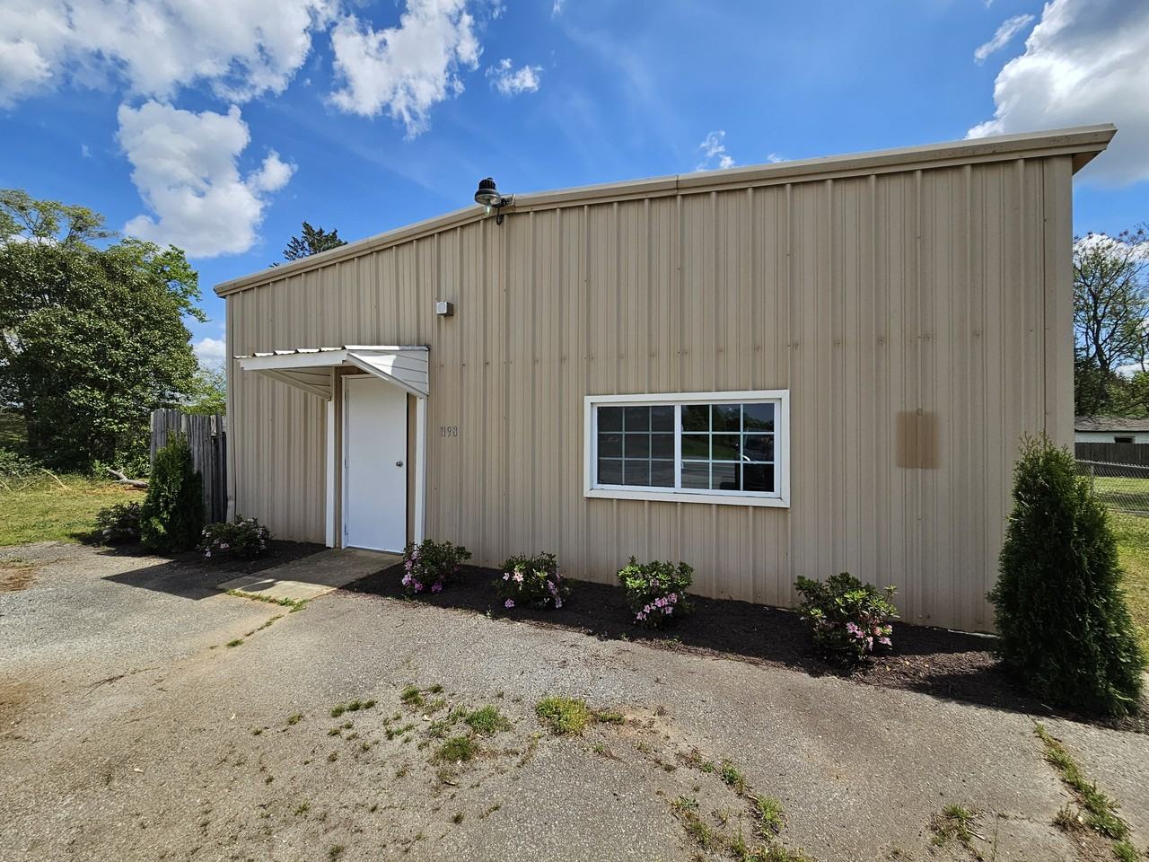 1198 Holly Springs Rd #1 - Photo 2 of 25