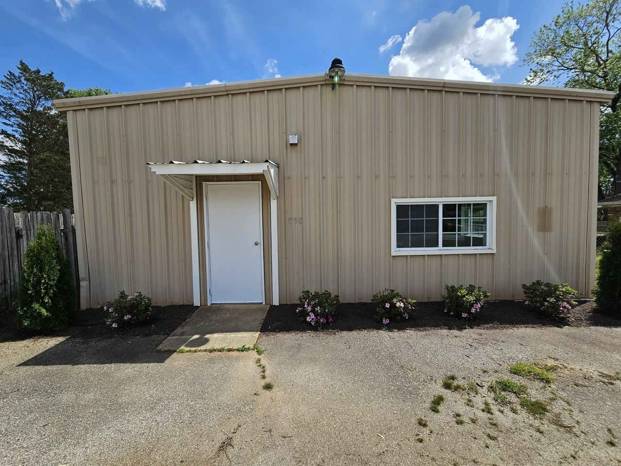 1198 Holly Springs Rd #1 - Photo 3 of 25