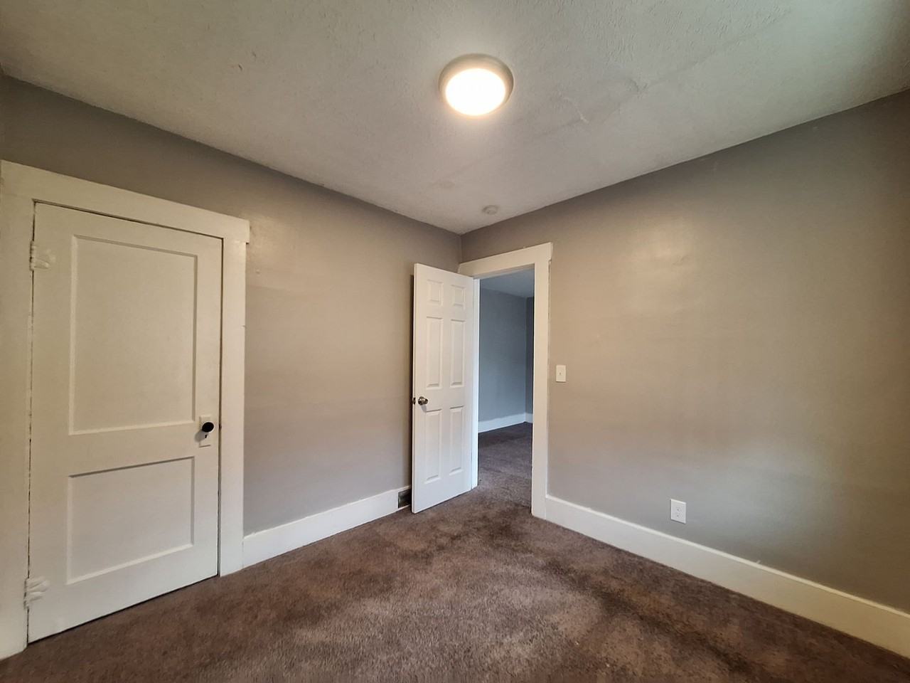 21834 21834 Nevada 2 - Photo 4 of 17