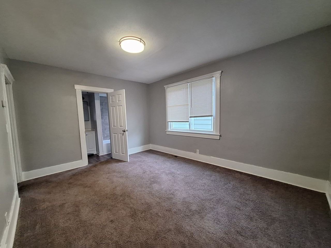 21834 21834 Nevada 2 - Photo 7 of 17