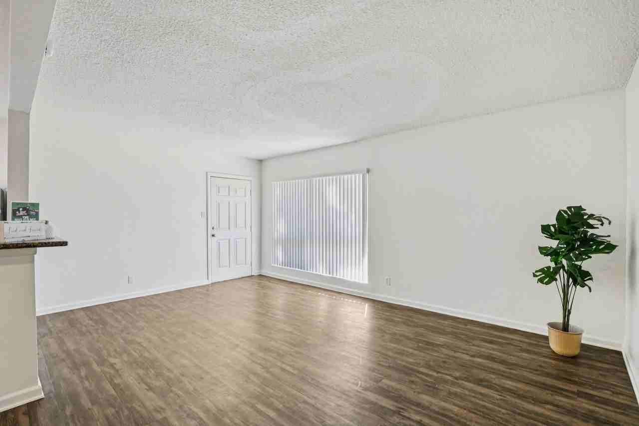 Anaheim Place - Photo 4 of 50