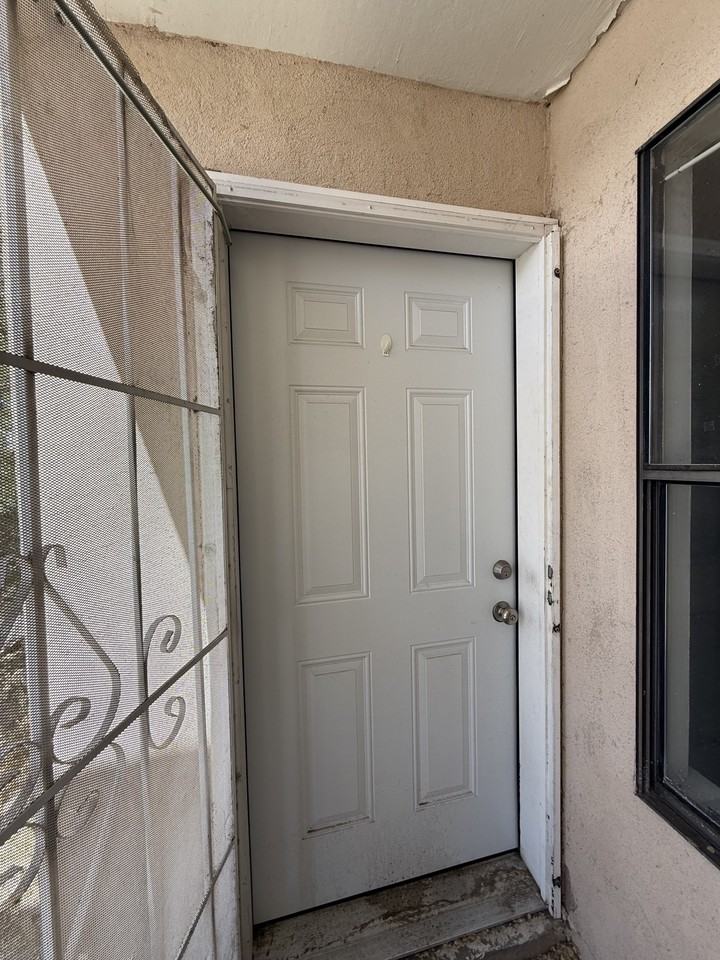 300 Whispering Sands Ct Se #A - Photo 2 of 14