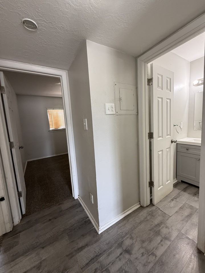 300 Whispering Sands Ct Se #A - Photo 6 of 15