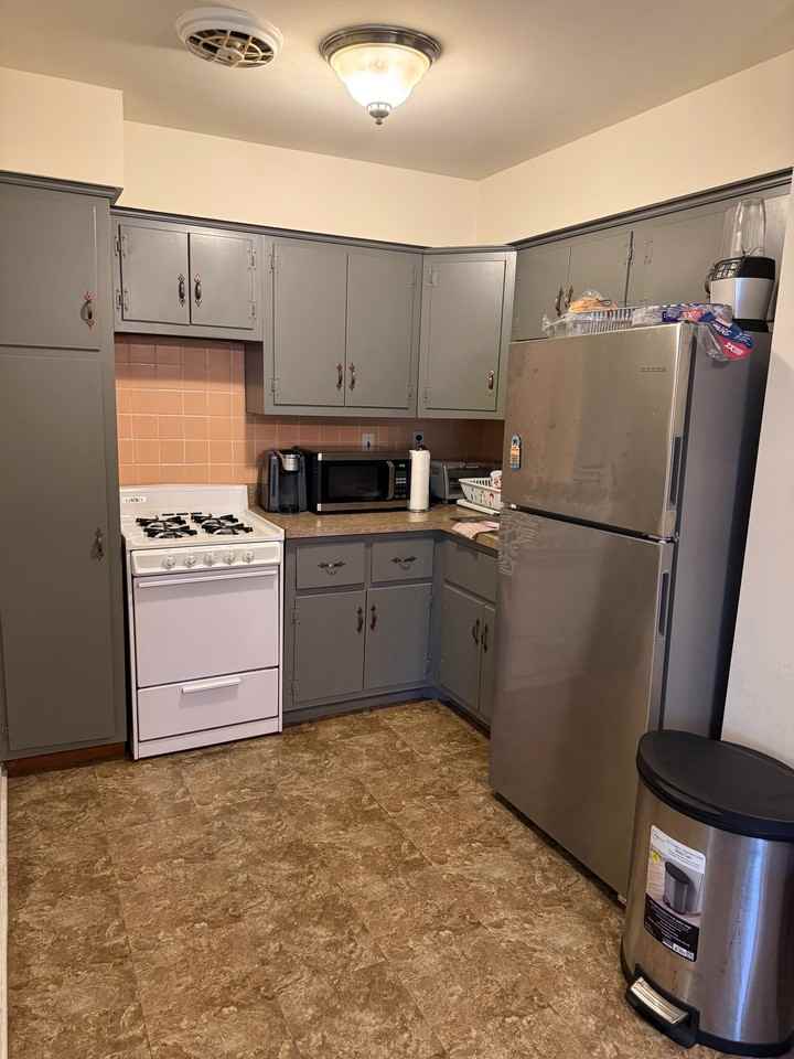 2730 Cranston Rd #2 - Photo 5 of 11