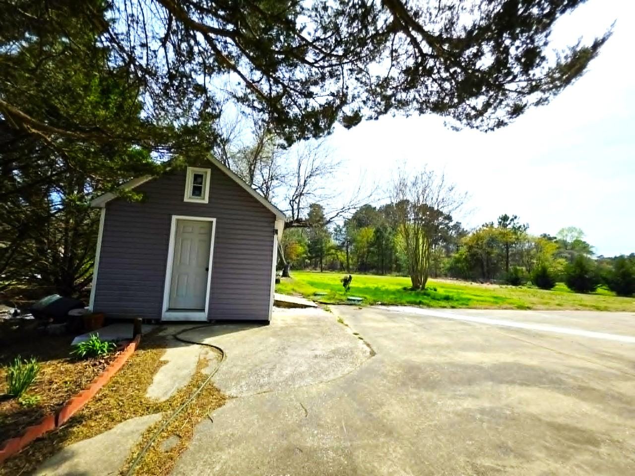 25711 Delmar Rd #1 - Photo 5 of 40