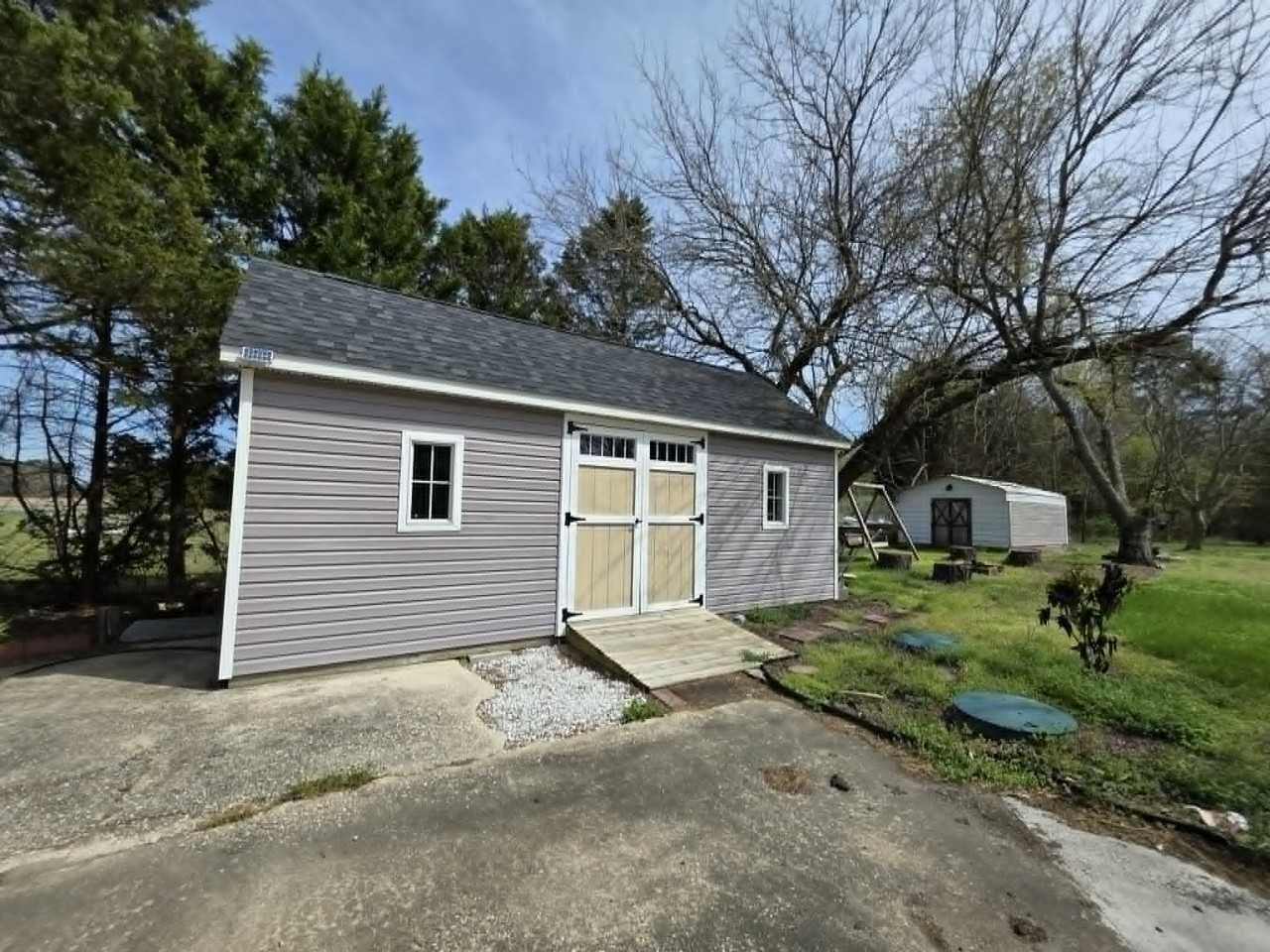 25711 Delmar Rd #1 - Photo 6 of 40