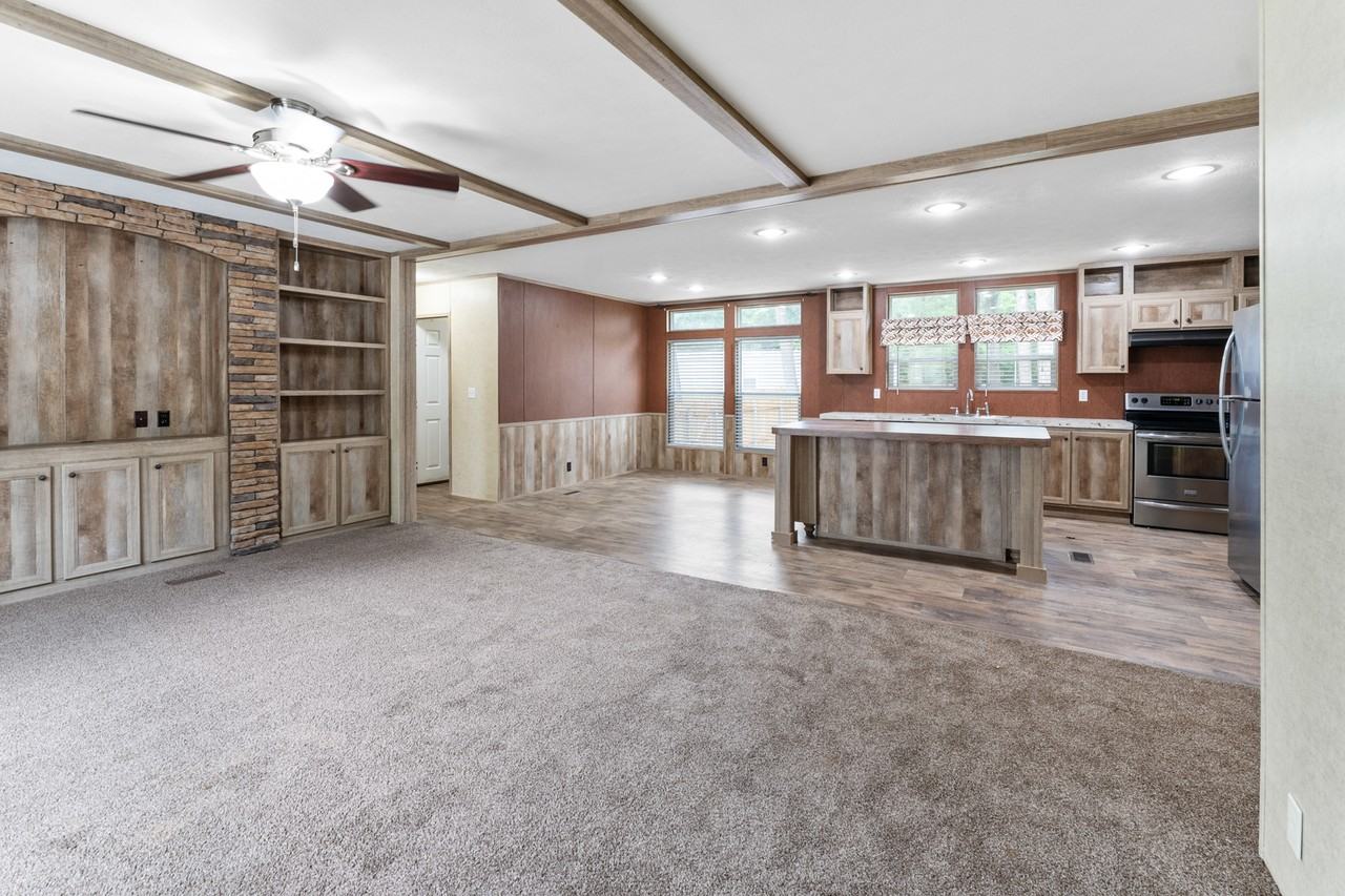 204 Wildflower Dr #1 - Photo 2 of 14