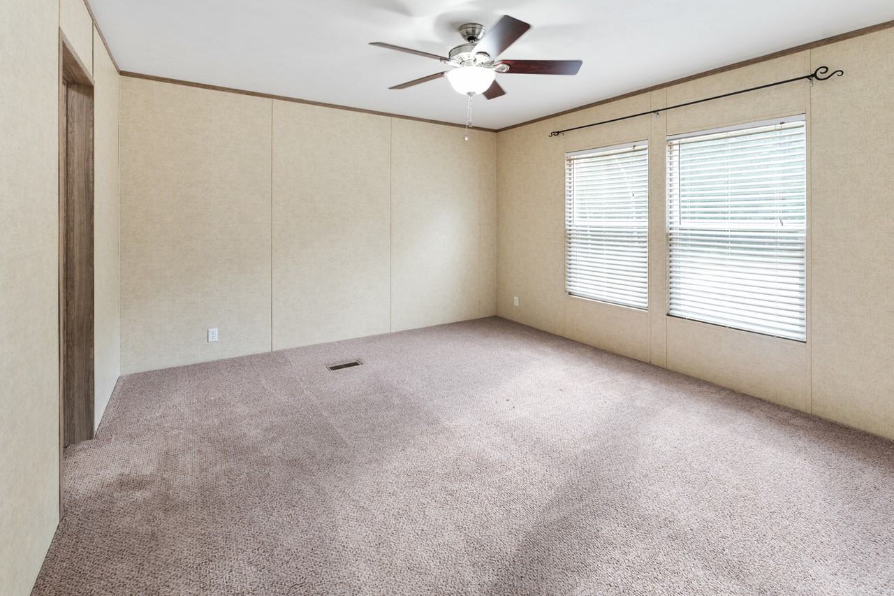 204 Wildflower Dr #1 - Photo 6 of 14