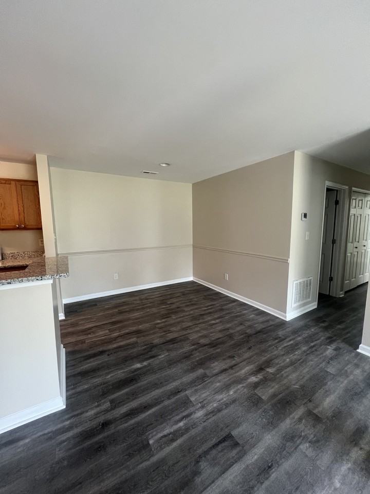 8020 Tremaine Ct #1 - Photo 4 of 11