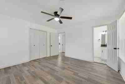 725 725 Brock St121730 #1 - Photo 5 of 19