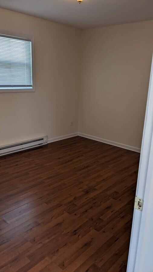 2401 East Pike #103 - Photo 5 of 7
