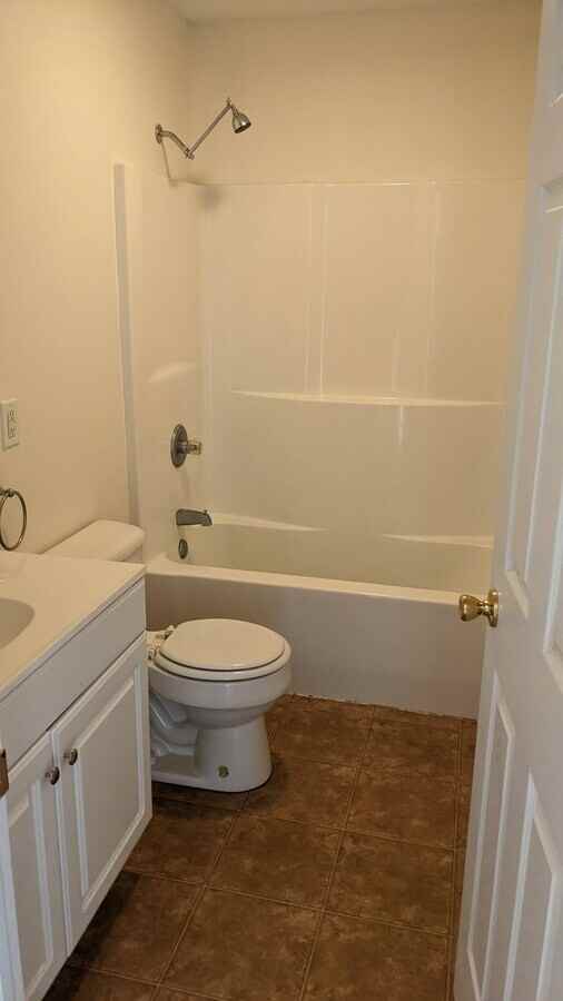 2401 East Pike #103 - Photo 6 of 7