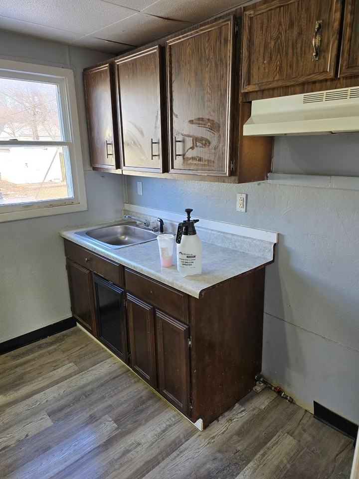 412 Wood River Ave - Photo 3 of 7