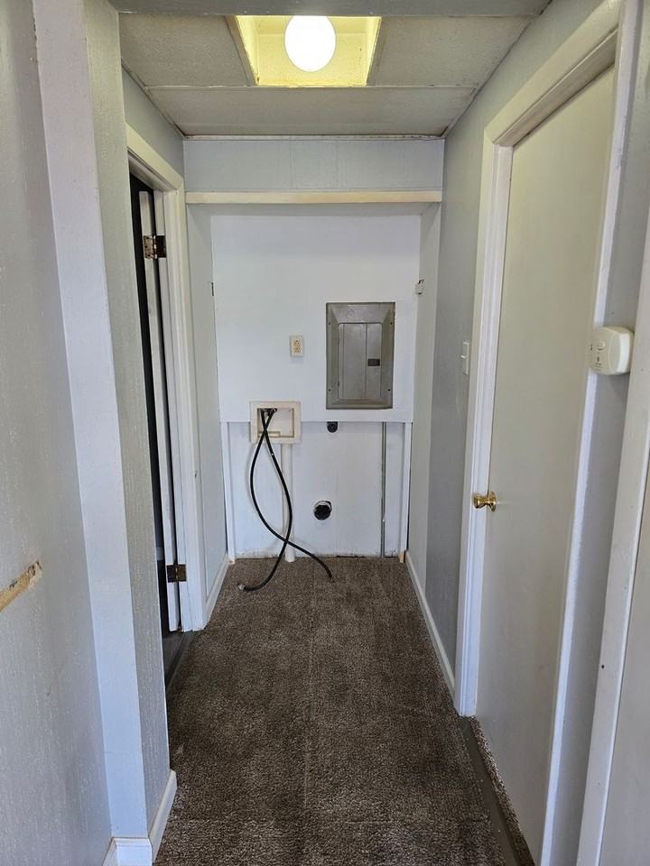 412 Wood River Ave - Photo 5 of 7