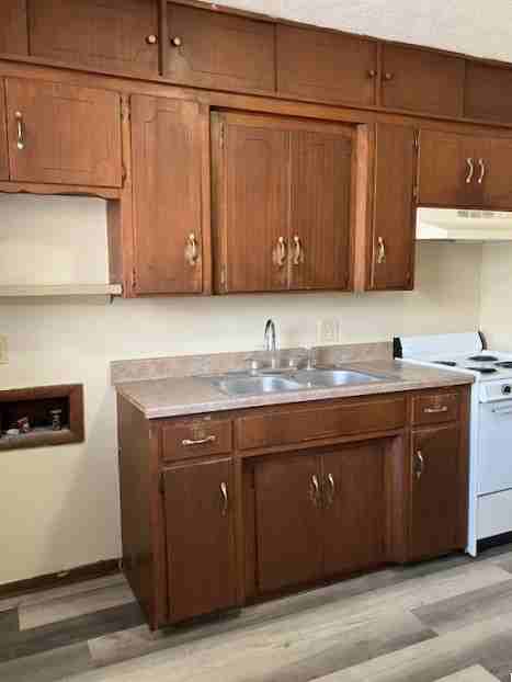 504 N Patterson Ave #504C - Photo 3 of 22