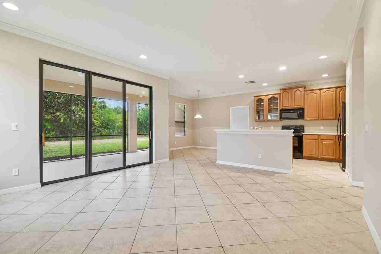 127 Silver Falls Dr #1 - Photo 7 of 12