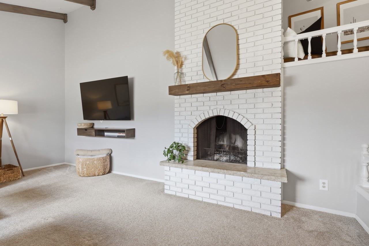 7105 W 34th Pl #1 - Photo 5 of 33