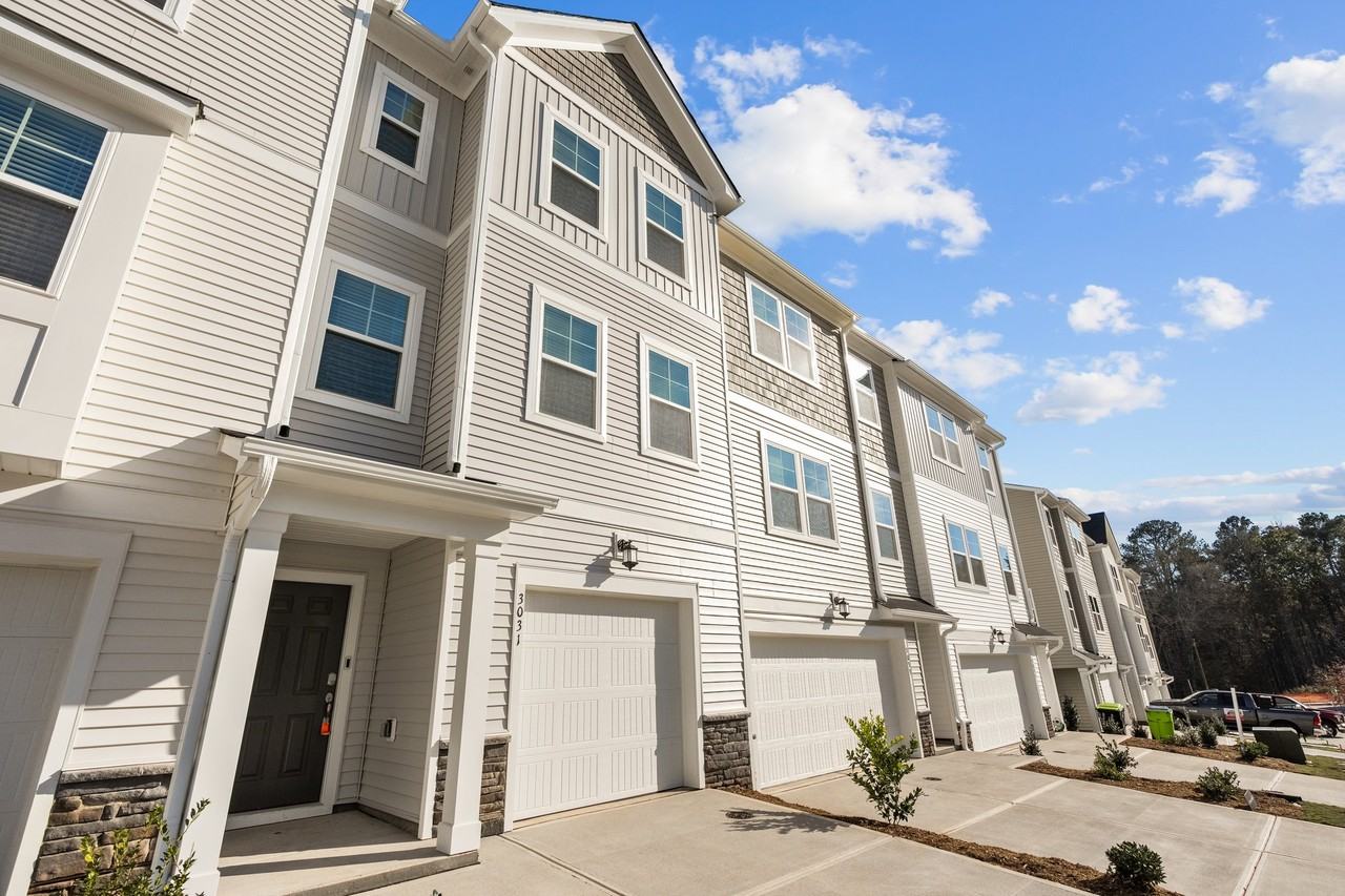 3031 Castle Loch Ln #1 - Photo 3 of 50