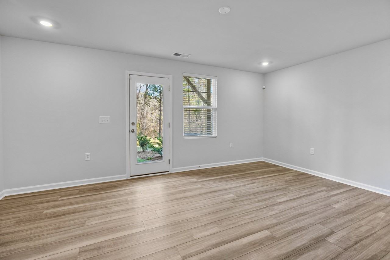 3031 Castle Loch Ln #1 - Photo 5 of 50