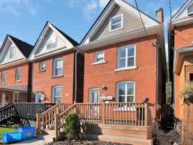 33 Fairleigh Ave N #1 - Photo 1 of 1