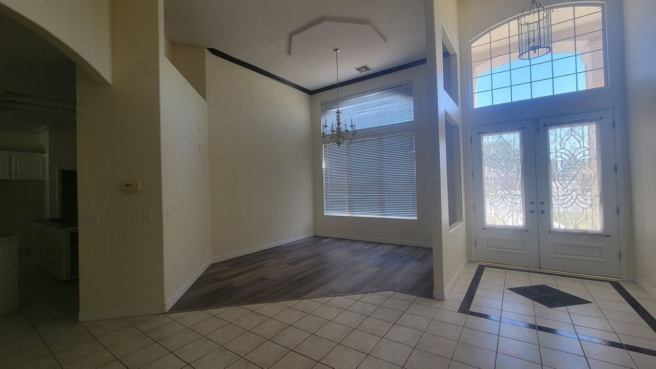 1417 Galliard Ct - Photo 4 of 27