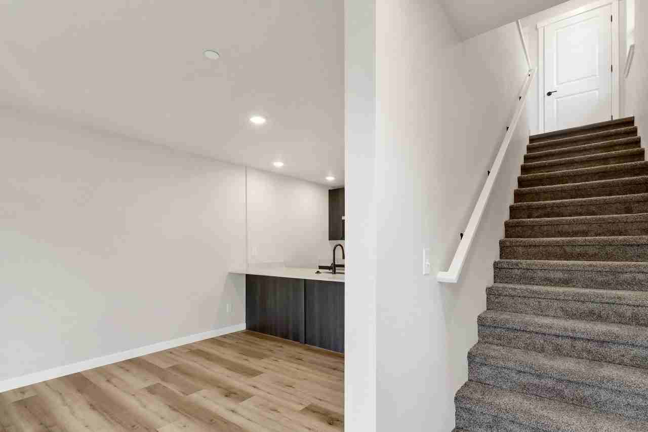 Nevada Heights - Photo 4 of 13