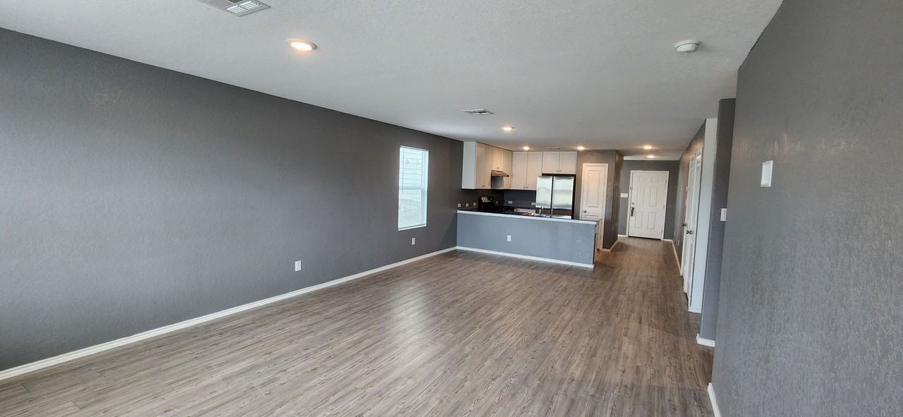 6013 Companion Loop - Photo 5 of 50