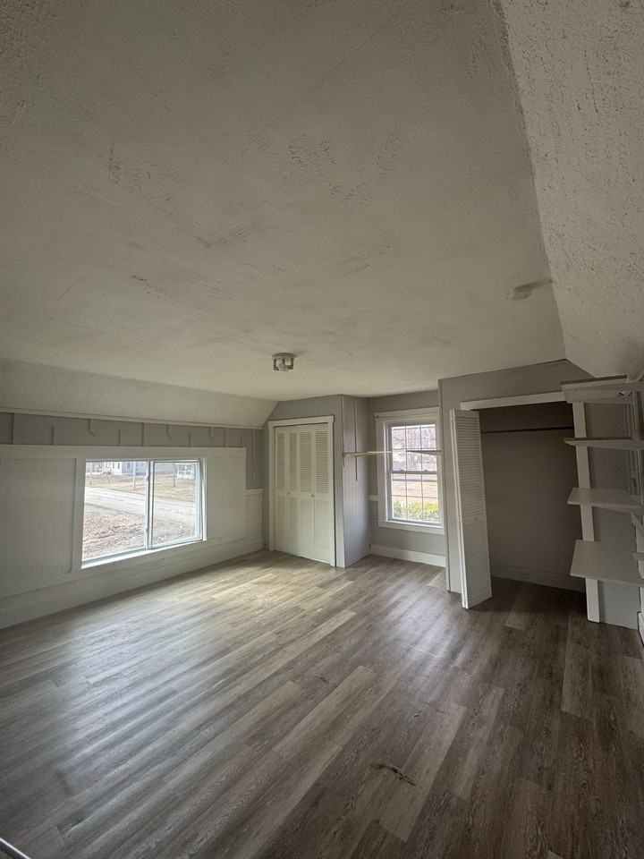 49 Shaw St #B - Photo 4 of 5