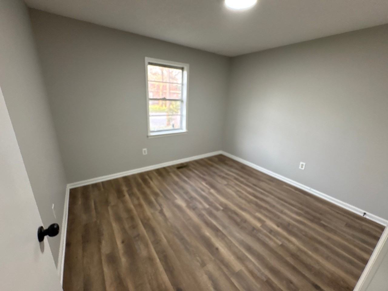 1116 Berrywood Ave #1 - Photo 4 of 9