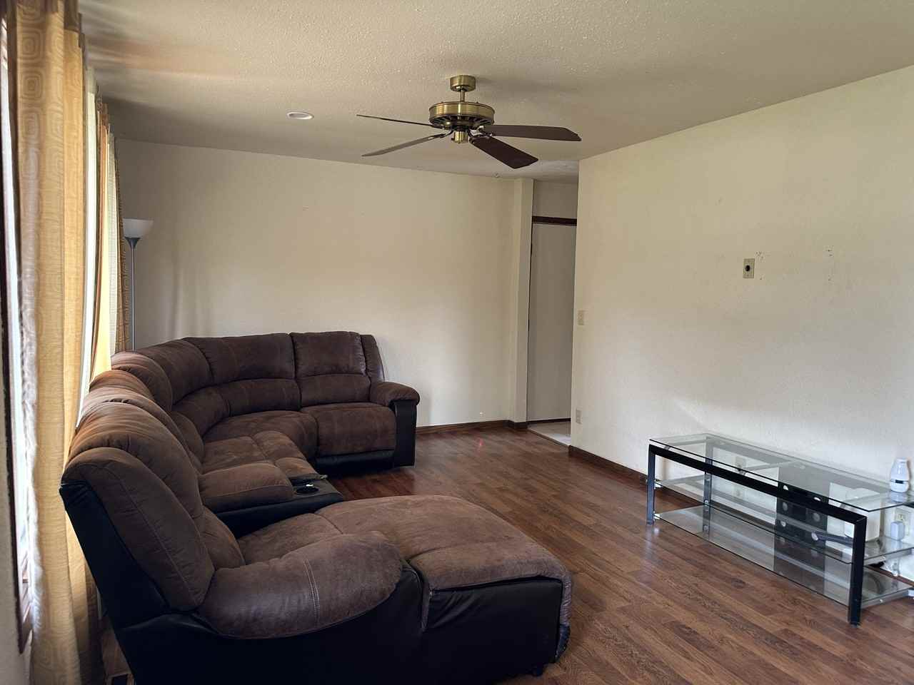 2427 Mallard Dr #1 - Photo 4 of 29